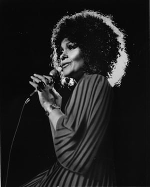 Cleo Laine performs on stage, UK, April 1974
