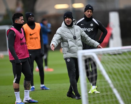 Chelsea’s new manger Liam Rosenior puts his new players through their paces during a training session.