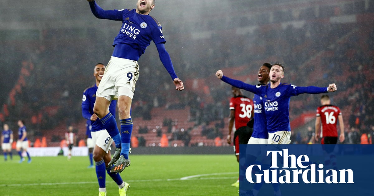 Vardy and Pérez hat-tricks see Leicester smash nine against Southampton