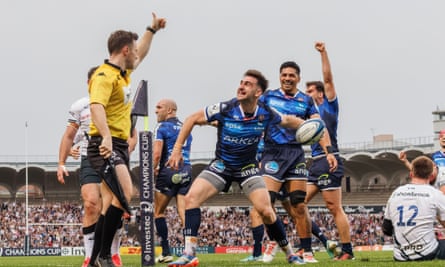 Matéo Garcia celebrates scoring a try for rampant Bordeaux in their one-sided victory