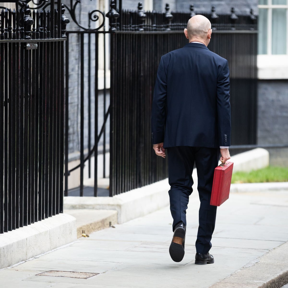 Healey’s £4.4bn cost‑living support package ‘badly targeted’, says Resolution Foundation
