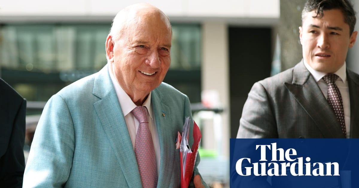 Prominent athlete tells Alan Jones trial he sent shirtless photo before unwanted kiss he wished ‘never happened’
