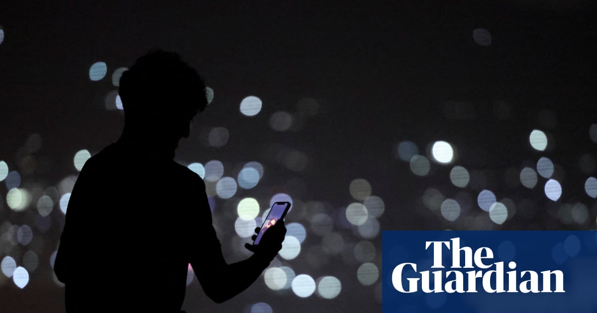 ‘It felt like we had gone back centuries’: Afghans express relief after internet restored