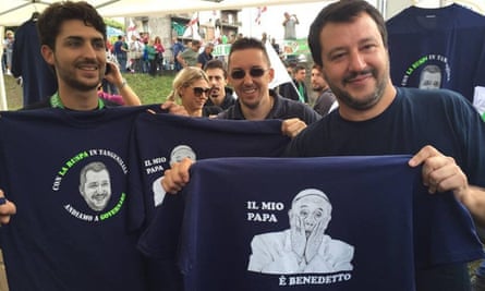 Matteo Salvini, right, with the controversial T-shirt.