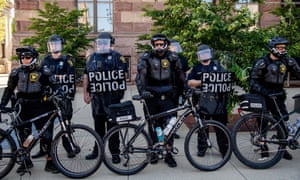 Cincinnati Police Raise Blue Lives Matter Flag Outside Justice Center Us News The Guardian