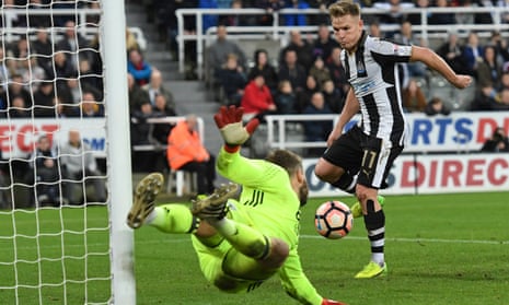 Matt Ritchie taps home his second goal, and Newcastle United’s third, against Birmingham City in their FA Cup third-round replay.
