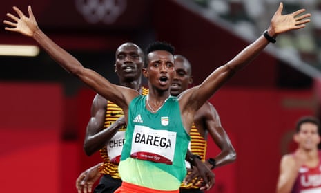 Selemon Barega of Ethiopia wins the men’s 10,000m title.