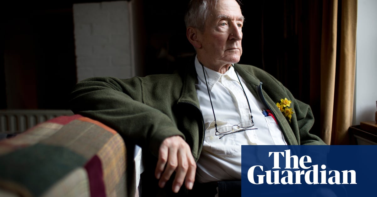 Share your tributes and memories of Snowman author Raymond Briggs