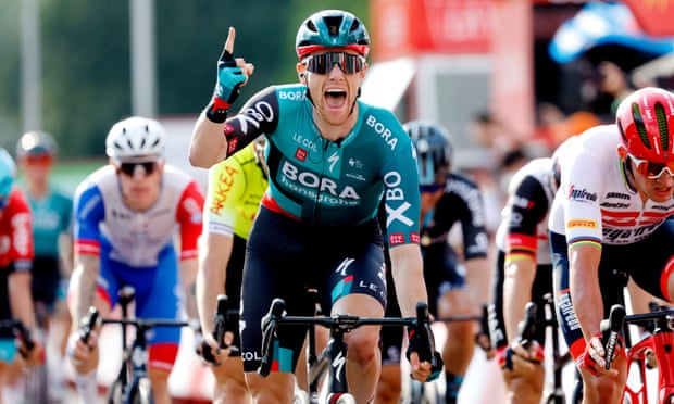 Vuelta a España 2022: Sam Bennett scorches to sprint success on stage ...