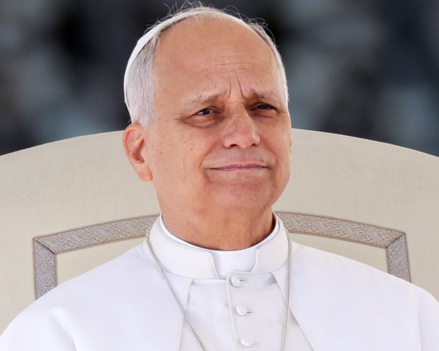 El Papa León pide una «profunda reflexión» sobre el trato a los migrantes detenidos en EE. UU. El Papa León pide una «profunda reflexión» sobre el trato a los migrantes detenidos en EE. UU.