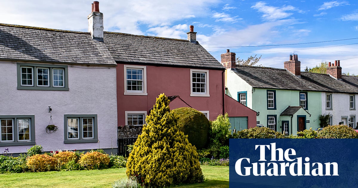 UK house price growth slows as buyers ‘sit on sidelines’ before budget