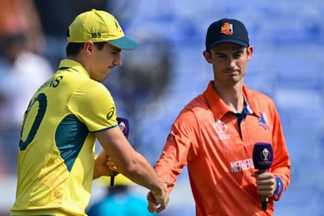 Australia's captain Pat Cummins and his Netherlands counterpart Scott Edwards.