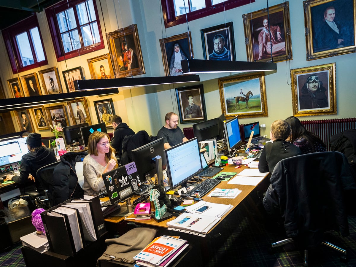 Meet The Blockheads A Rare Glimpse Inside Minecraft S Hq Minecraft The Guardian
