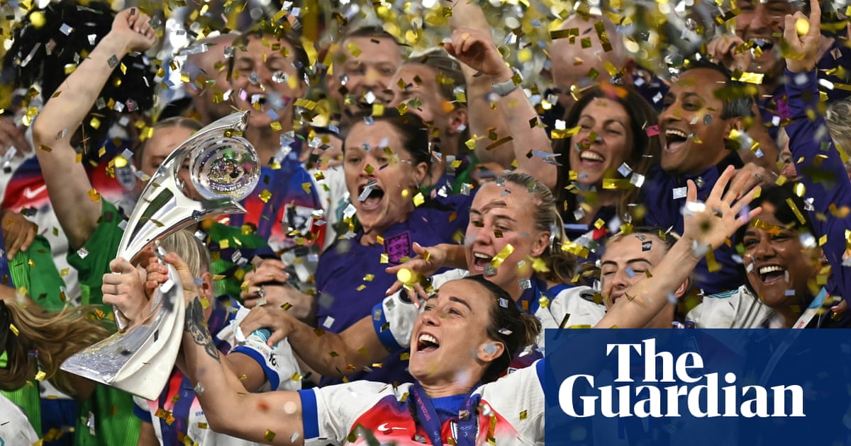 Six England players join three from Spain in Fifpro women’s World XI