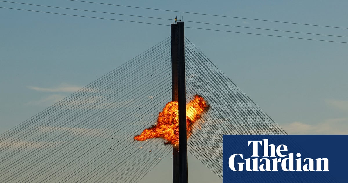 Ukraine war briefing: Russian attacks on Kyiv bridges cause traffic chaos