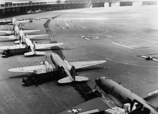 US C-47 transport aircraft at Berlin’s Tempelhof Airport during the airlift.
