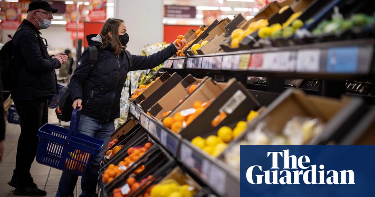 Digitisation of food vouchers for UK families left them hungry and desperate