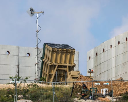 An air defence battery protected by two sturdy walls