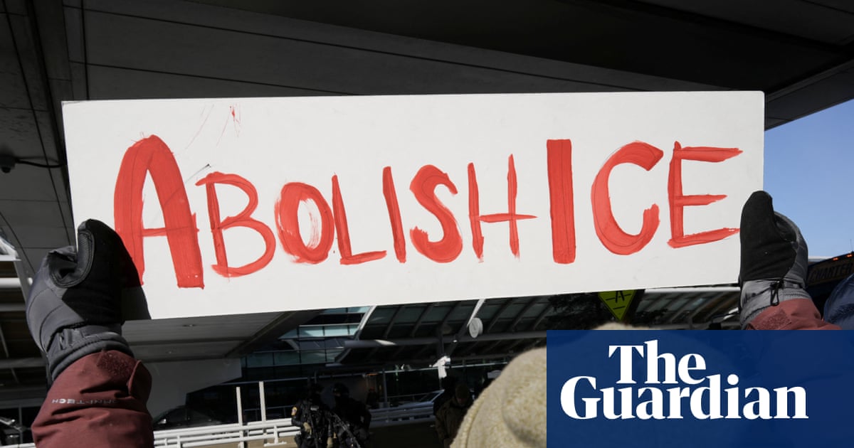 ICE agents bravely defend America from the existential threat of three protesters and a folding chair.
