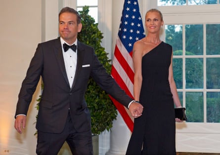 Fox CEO and co-chairman of News Corp Lachlan Murdoch (L) and Sarah Murdoch arrive for the state dinner.