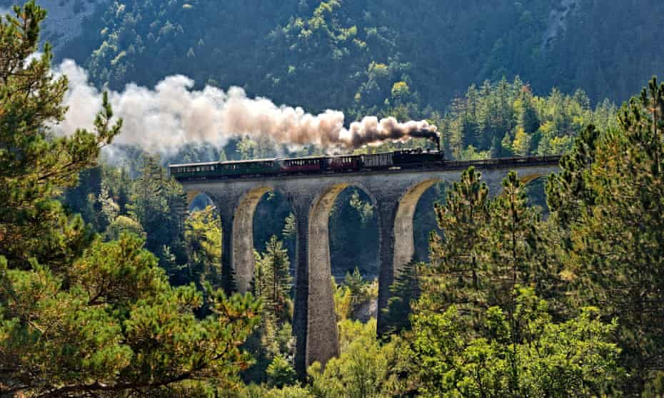 The Train des Pignes crossing the Donne viaduct in Provence.