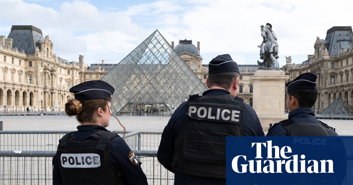 Louvre thieves evaded police with 30 seconds to spare, investigation finds