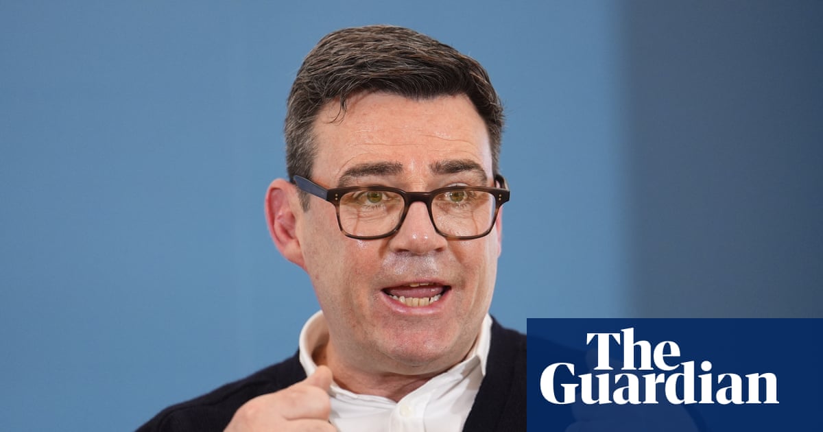 Labour MP to stand down to allow Burnham run for byelection amid leadership row
