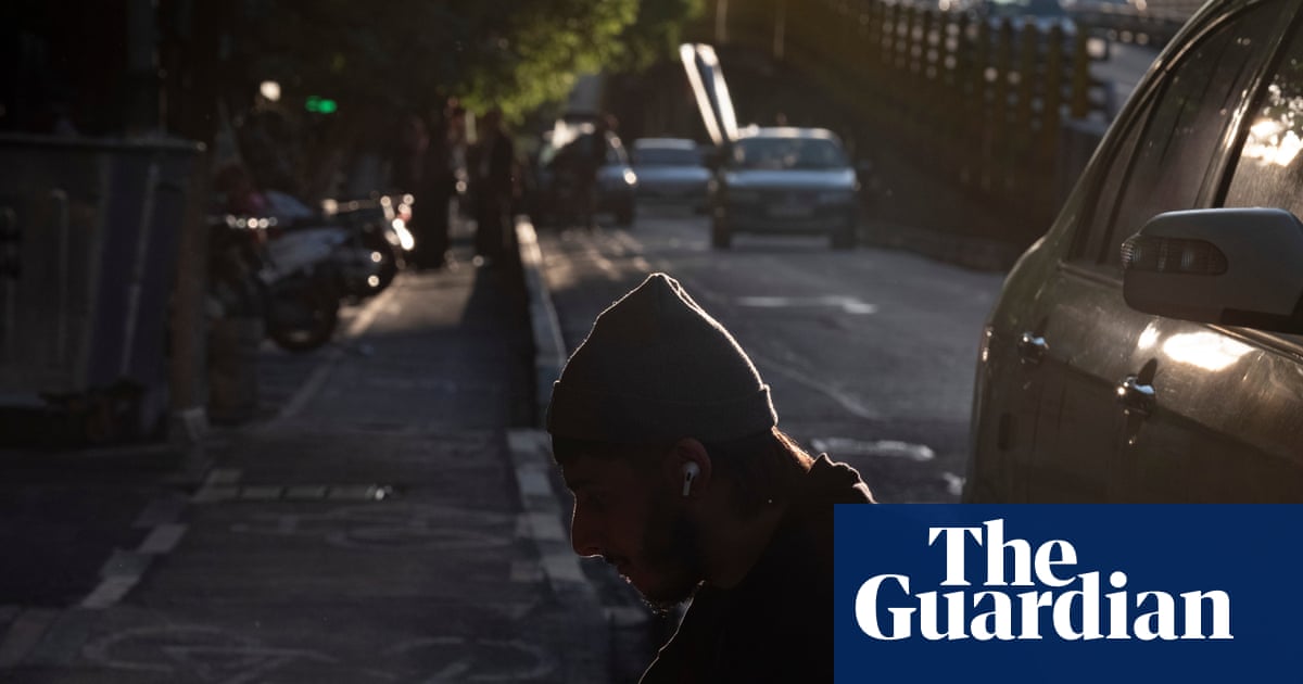 ‘This isn’t freedom’: anger, anxiety and tears as Iran’s internet flickers back
