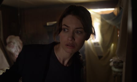 Mara Review Boilerplate Scares In Don T Sleep Horror Film The Guardian