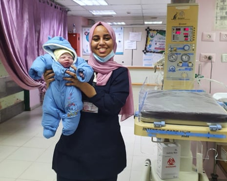 UK vows to help 30 more students leave Gaza to take up university places