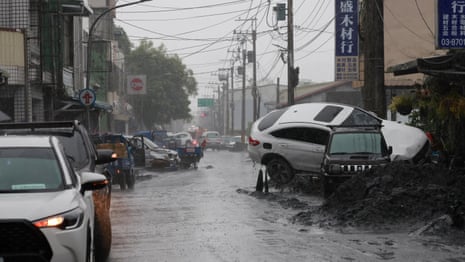 Super Typhoon Ragasa: 14 killed in Taiwan and Hong Kong battered as storm hits China | Hong Kong | The Guardian