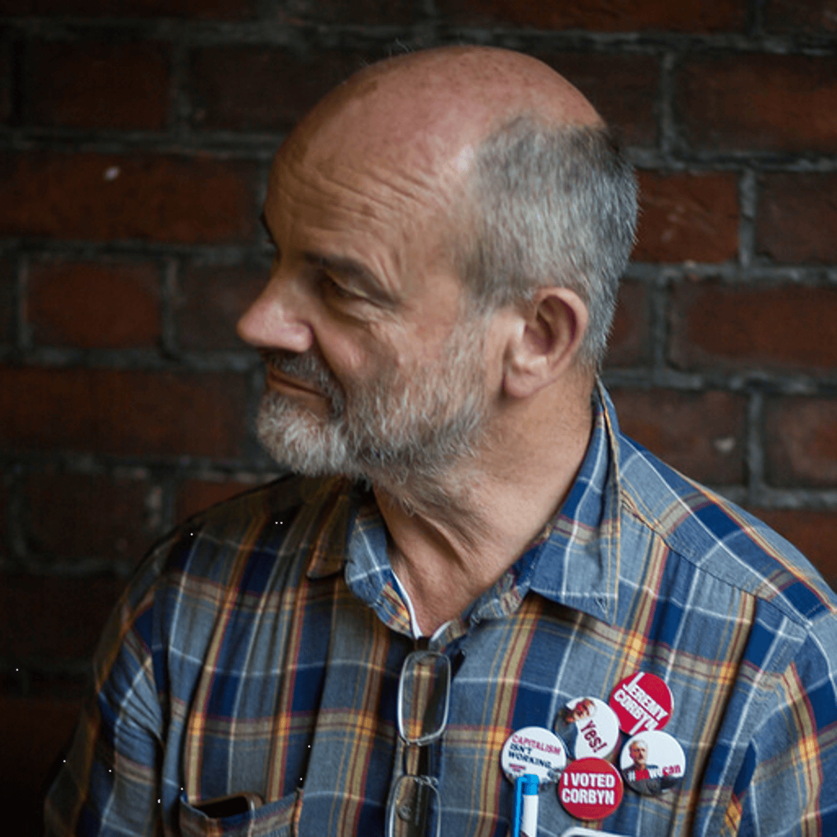 council worker sacked for comments about zionism wins back job local government the guardian council worker sacked for comments about zionism wins back job local government the guardian