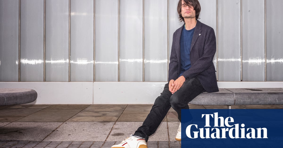 Radioheads Jonny Greenwood: Instead of cocaine, hook me up with a recorder group!