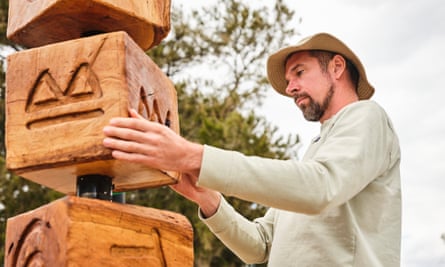 Томас Дамбо, работает в Giants of Mandurah.