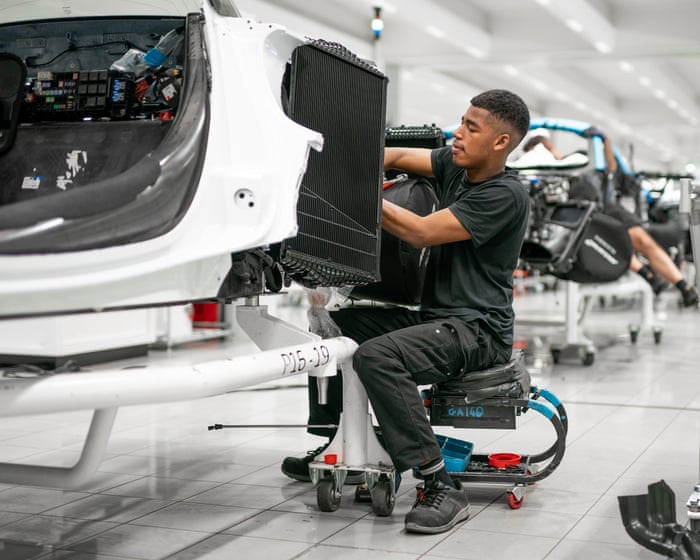 McLaren to build SUVs geared towards Formula One fans with children