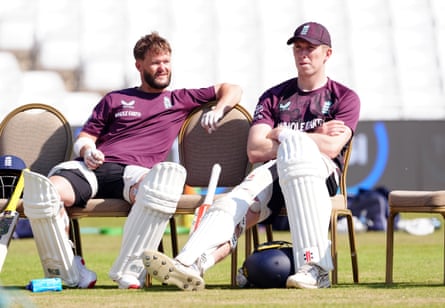 England’s Ben Duckett (left) and Zak Crawley sponsor logos
