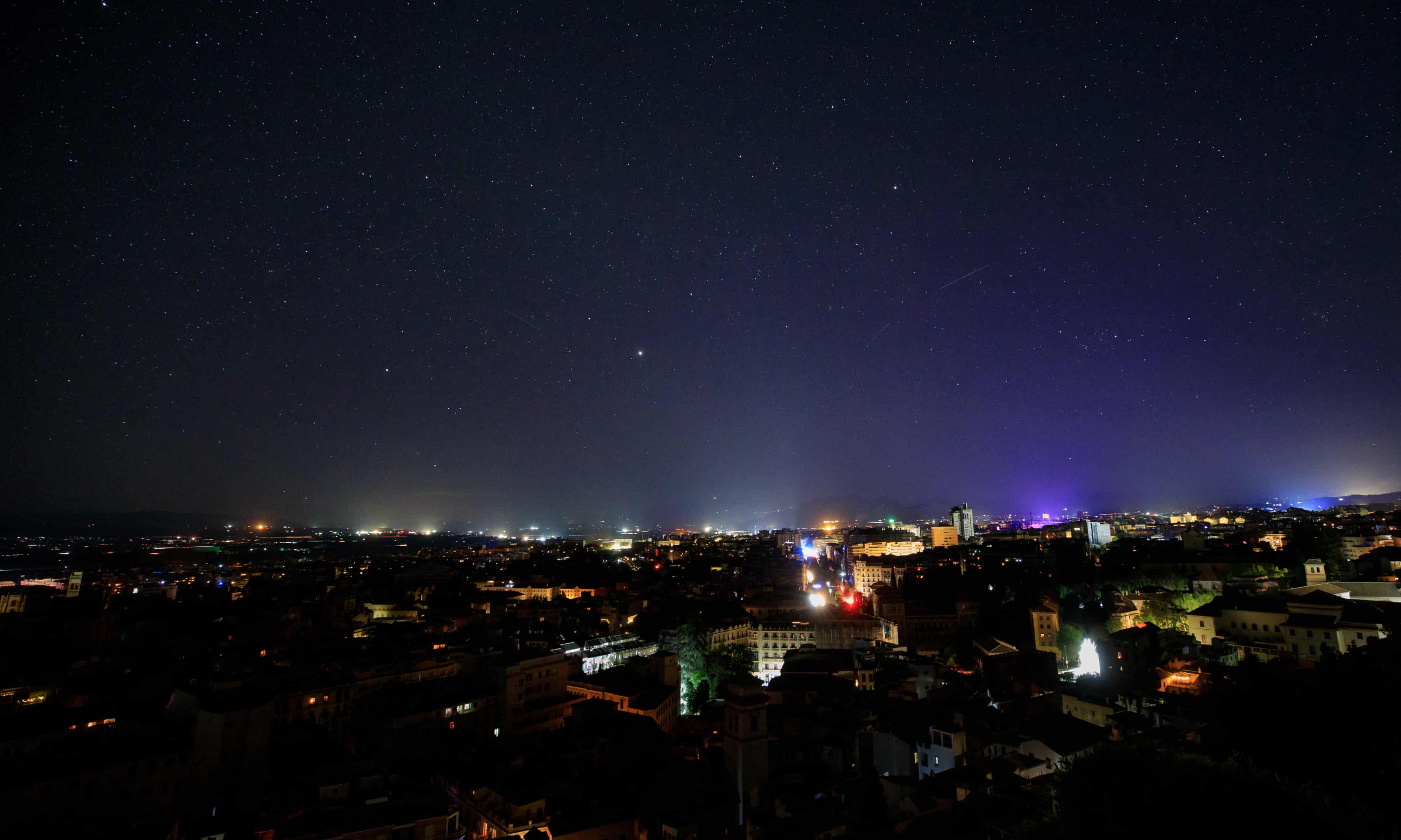 5790.jpg (3800×2280)