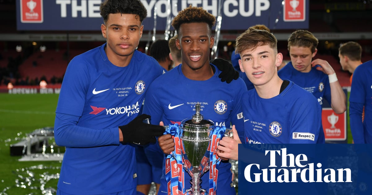 Chelsea Claim Fifth Consecutive Fa Youth Cup With Easy Win Over Arsenal Fa Youth Cup The Guardian Chelsea Claim Fifth Consecutive Fa Youth Cup With Easy Win Over Arsenal Fa Youth Cup The Guardian