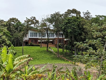 The headquarters of the Próspera ZEDE sits on a hill overlooking the ocean.