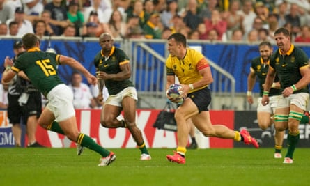 Taylor Gontineac attacks for Romania against South Africa