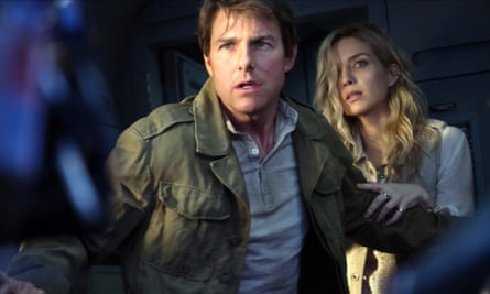 Annabelle Wallis, right, with Cruise in The Mummy.
