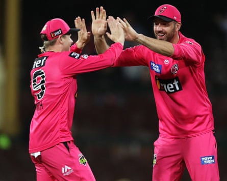 James Vince (right) celebrates with Steve Smith