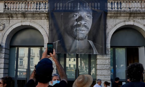 Protest under banner of Bruno Candé