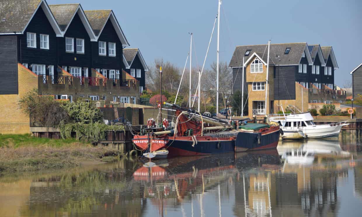 Sea level rise in England will force 200,000 to abandon homes Sea level rise in England will force 200,000 to abandon homes