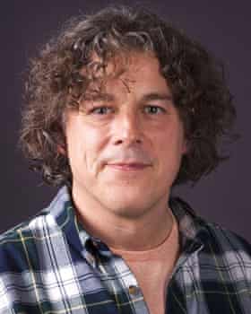 Alan Davies