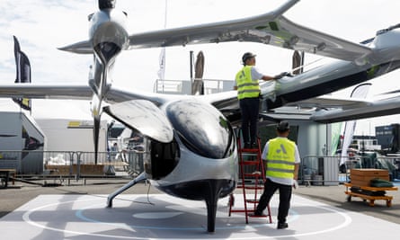 Un aereo AutoFlight eVTOL al Paris Air Show.