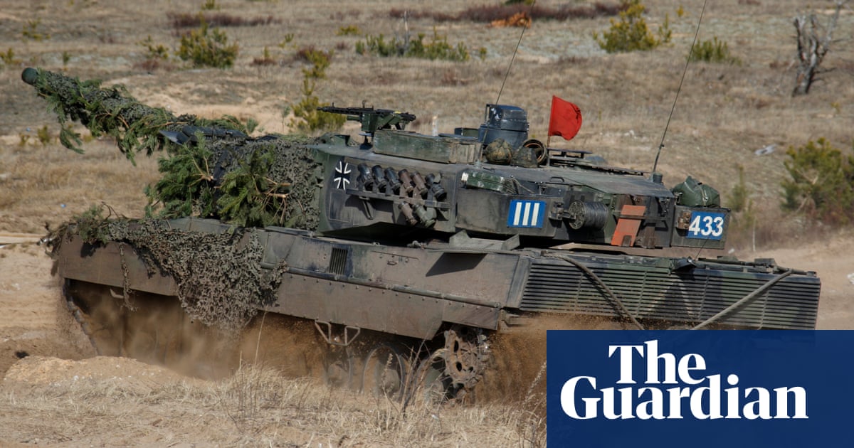 German foreign ministers Kharkiv visit gives hope of tank supply