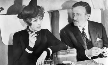 Alec McCowen, right, with Maggie Smith in Travels With My Aunt, 1972.