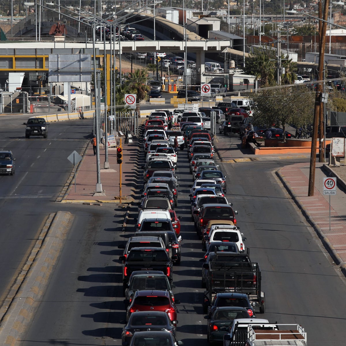 You can taste it': El Paso residents fear air pollution will worsen after border crossing upgrade | Texas