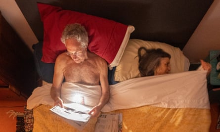 Steve and Sandra in bed (time 22.47)